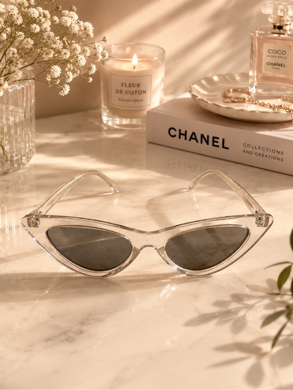 Clear Frame Cat Eye Sunglasses - Black Lenses